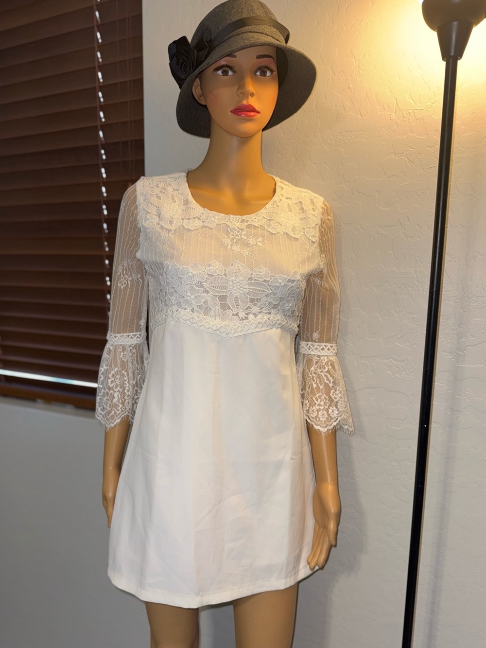 $15 White Lace Bodice Shift Dress $15 WHEN BUNDLED WITH 3 Or More items